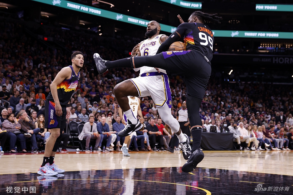 [NBA]湖人111-140太阳 詹姆斯空砍31分