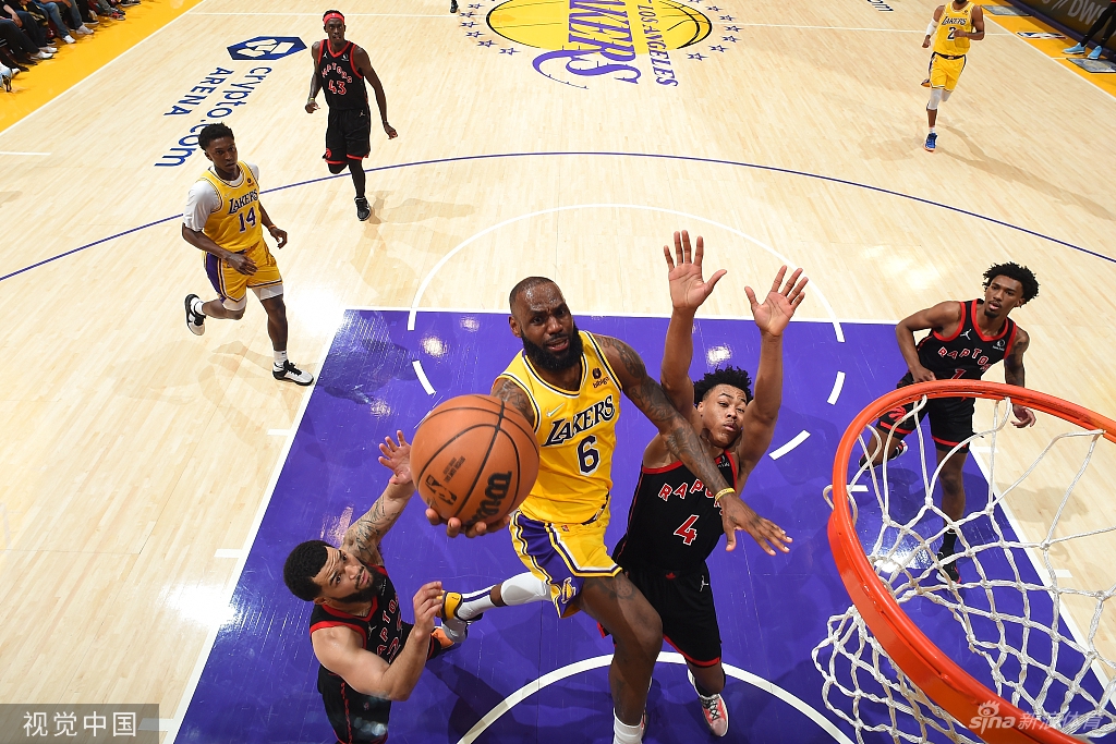 [NBA]猛龙114-103湖人 詹姆斯空砍30分