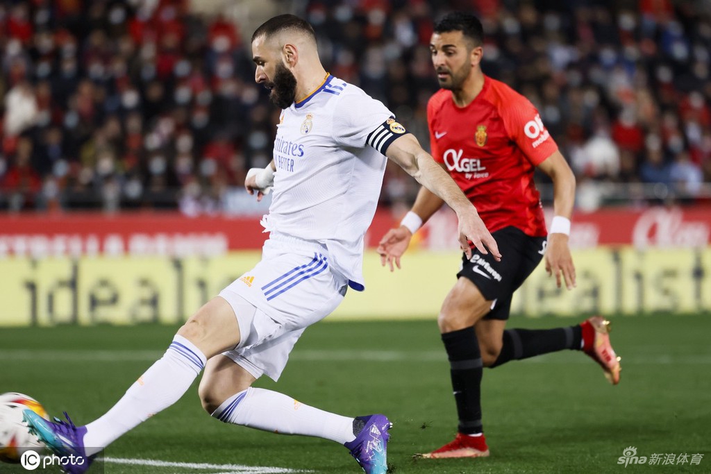 [西甲]皇马3-0马洛卡 本泽马2球1助攻