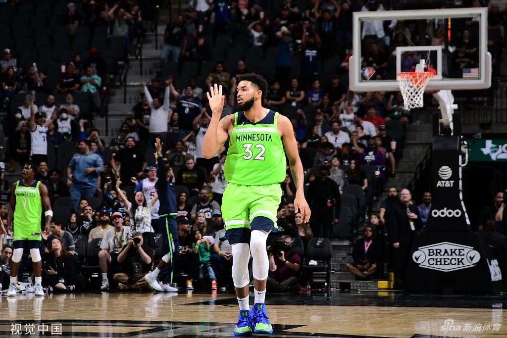 [NBA]森林狼149-139马刺 唐斯爆砍60分