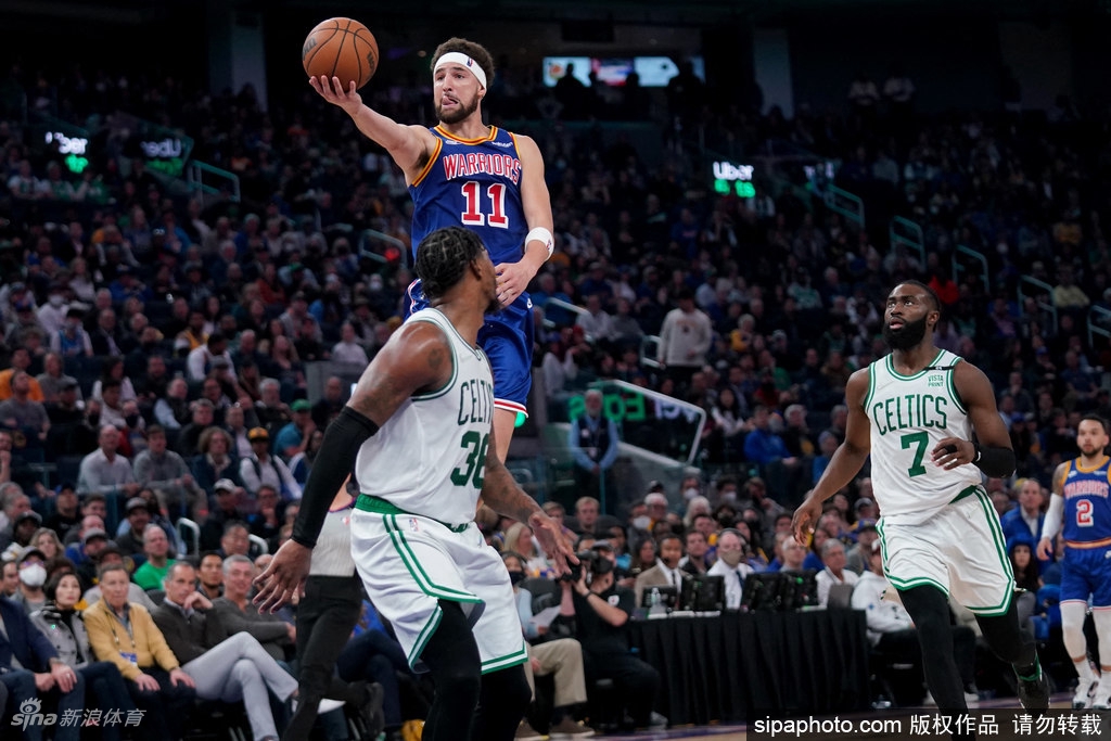 [NBA]凯尔特人110-88勇士 库里受伤离场只得3分