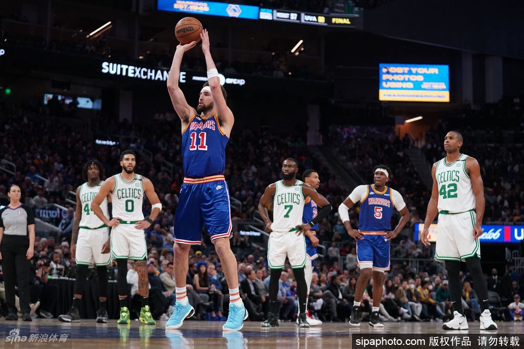 [NBA]凯尔特人110-88勇士 库里受伤离场只得3分