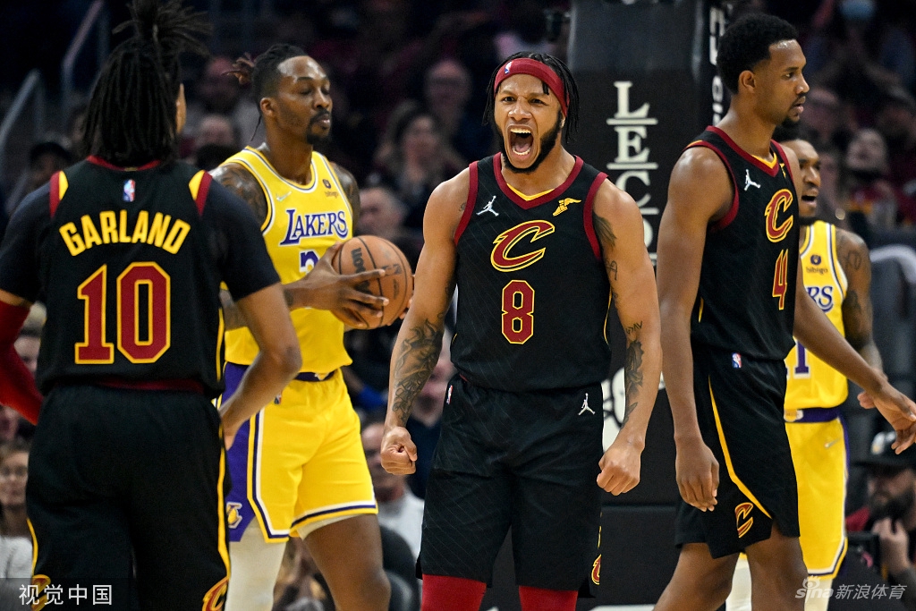 [NBA]湖人131-120骑士 詹姆斯豪取三双