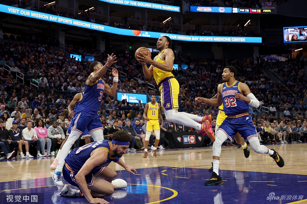 [NBA]湖人112-128勇士 三巨头集体缺阵