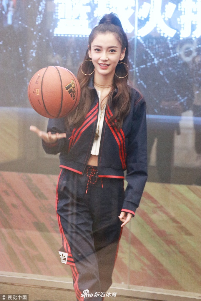打篮球的Angelababy是什么水平 造型给几分