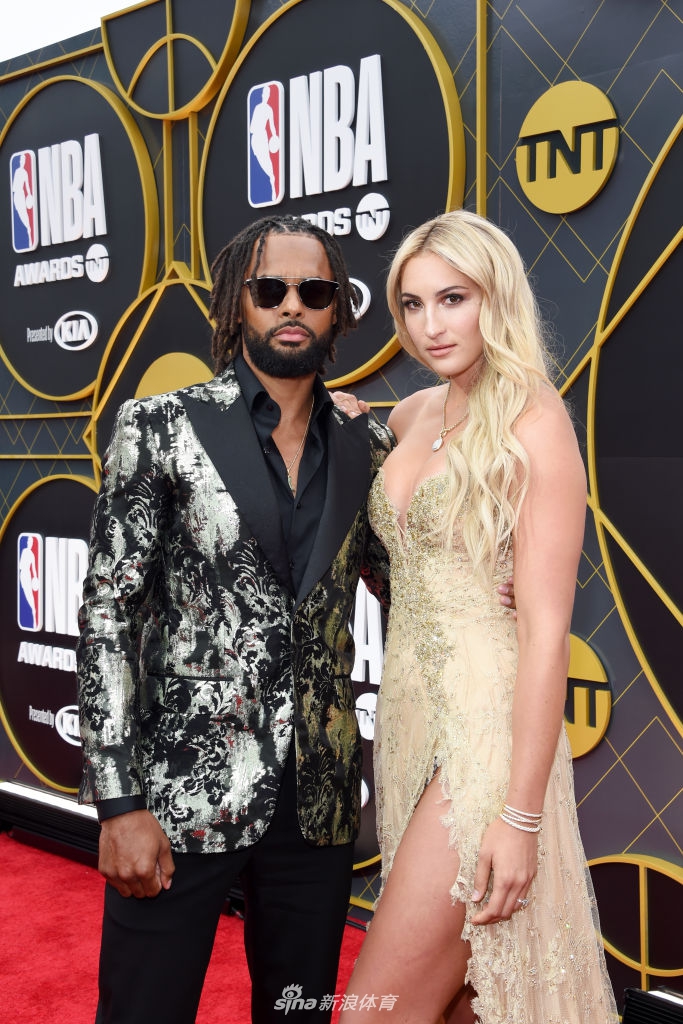 雄鹿老板千金引领NBA颁奖礼红毯女嘉宾阵容