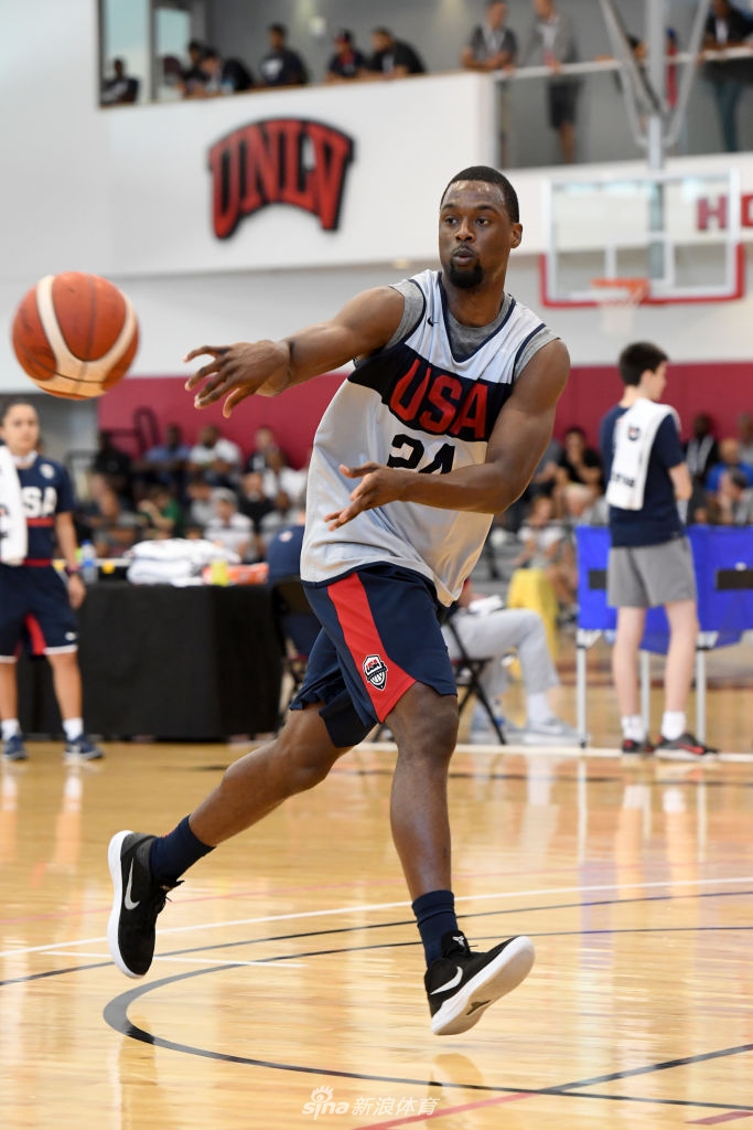 巴恩斯传切训练