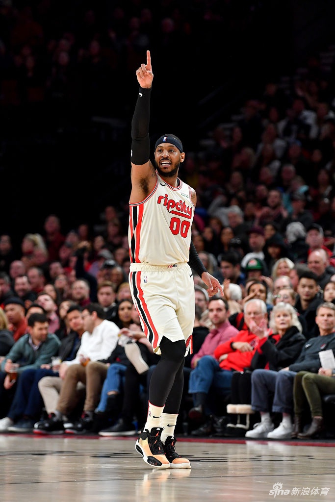 安东尼时隔5年再当选NBA周最佳球员 上一次他还在纽约