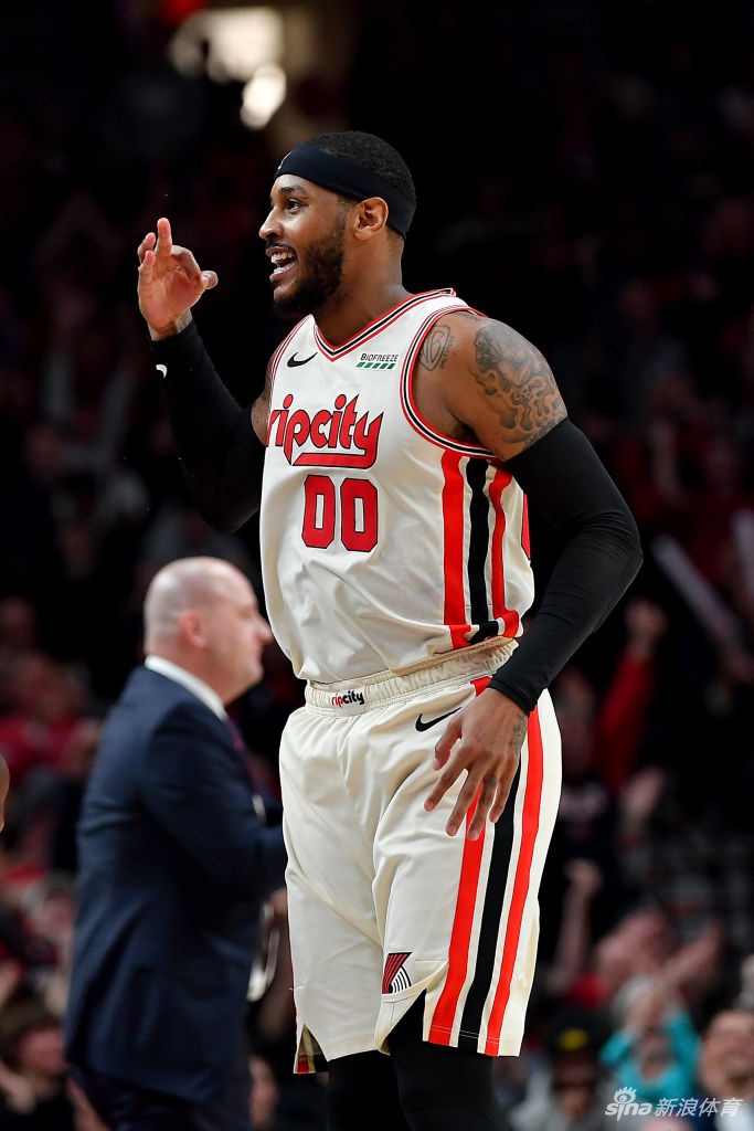 安东尼时隔5年再当选NBA周最佳球员 上一次他还在纽约