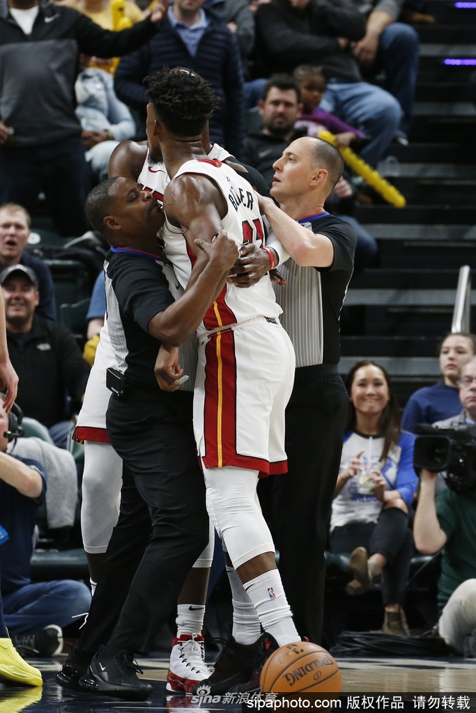 巴特勒：沃伦跟我不是一个级别