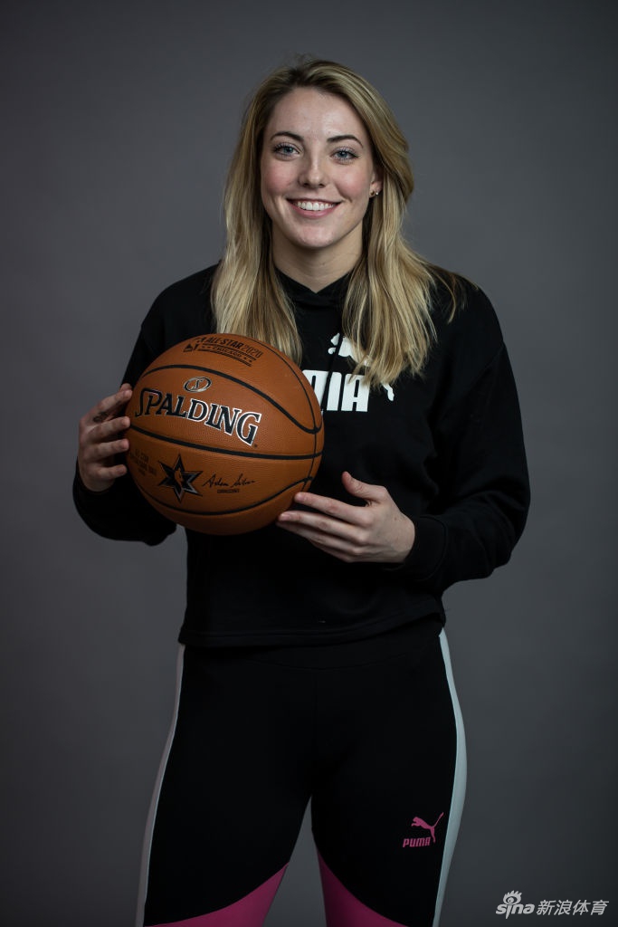 WNBA第一美女球员拍摄全明星赛写真