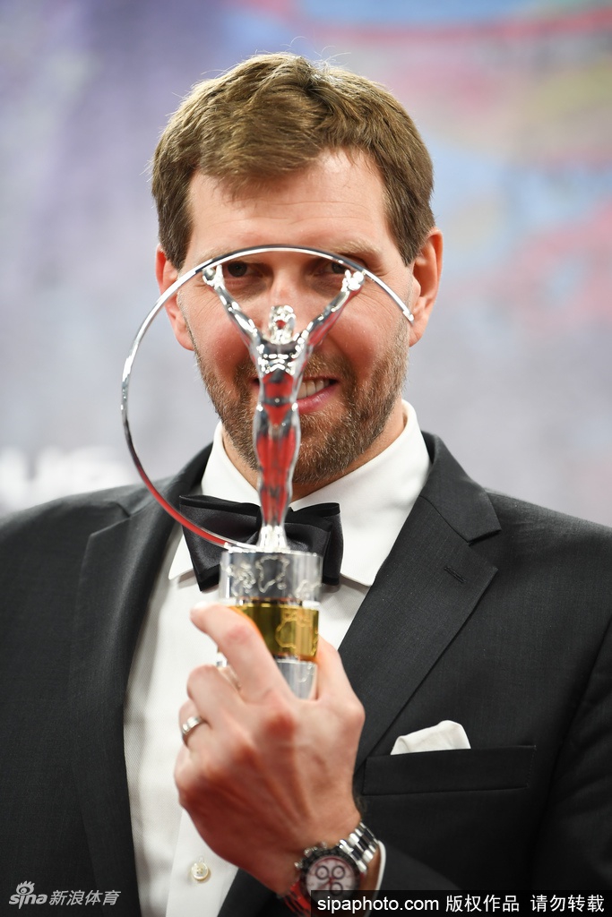 诺维茨基荣膺劳伦斯终身成就奖