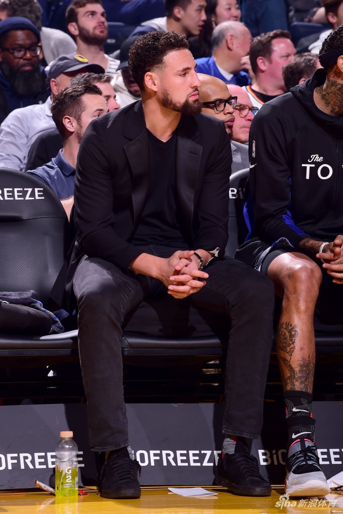 勇士队汤普森本赛季不会复出 水花组合下赛季再见