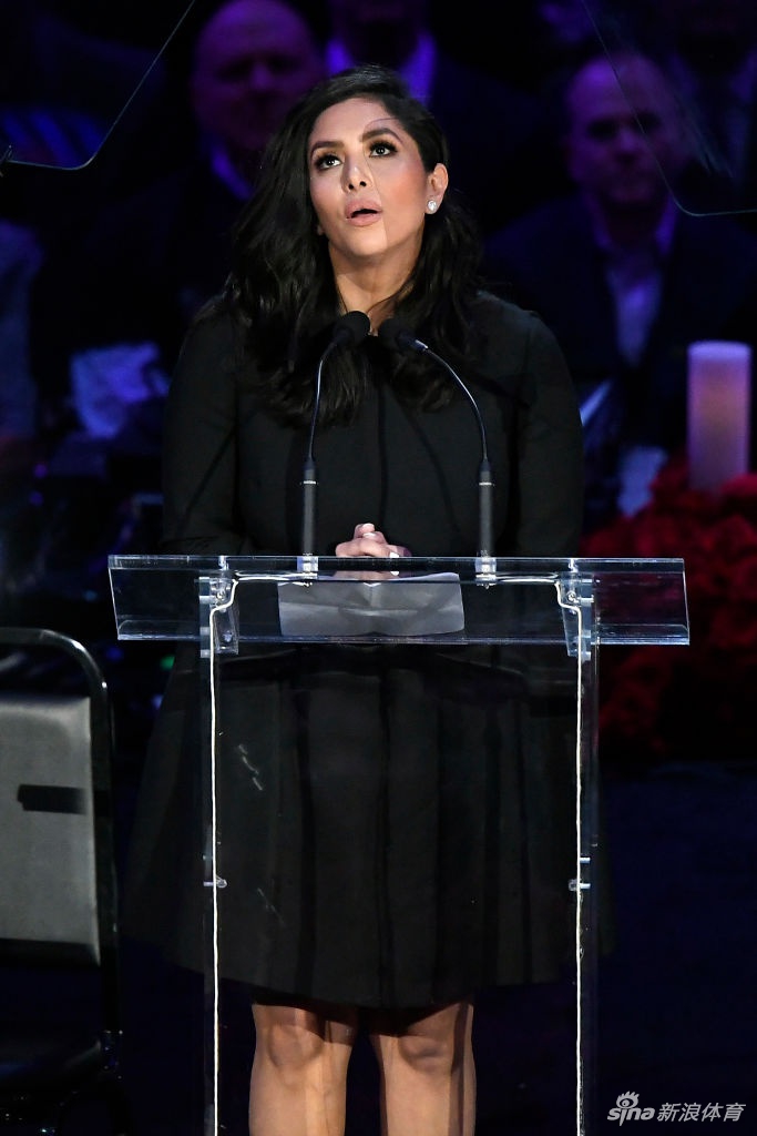 科嫂瓦妮莎追思科比:愿你们在天堂快乐直到再次相遇