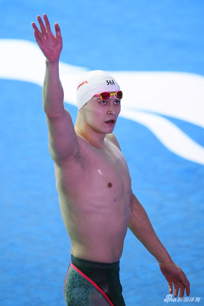 孙杨回应遭禁赛：对裁决结果愤怒 坚信自己清白