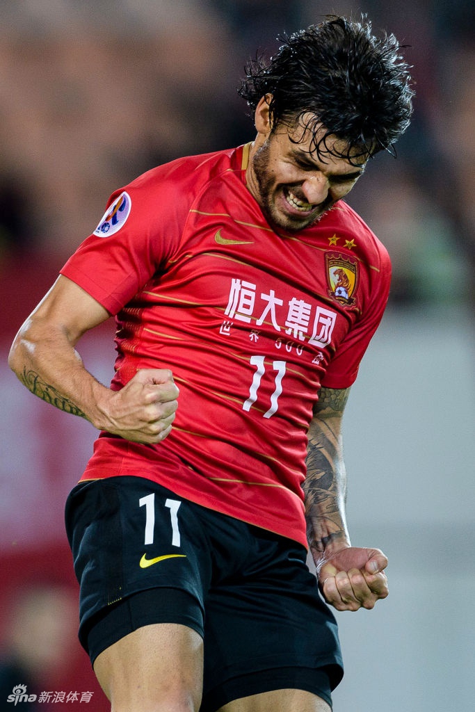 恒大三名归化球员返回中国开始隔离 两大外援仍在巴西