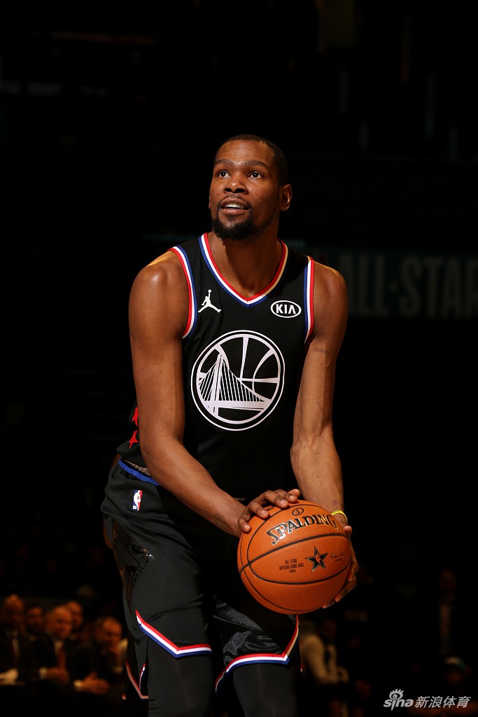 杜兰特职业生涯球衣回顾 哪一款让人记忆深刻