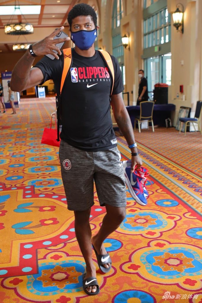 NBA快船队训练两大王牌全力以赴 卡哇伊+泡椒状态正佳