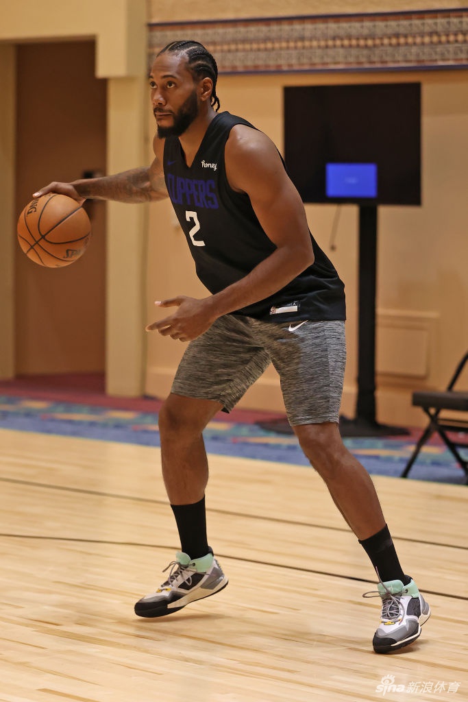 NBA快船队训练两大王牌全力以赴 卡哇伊+泡椒状态正佳