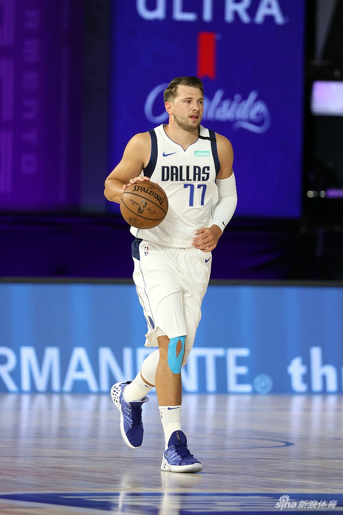 [NBA常规赛]独行侠114-110国王 东契奇砍大号三双