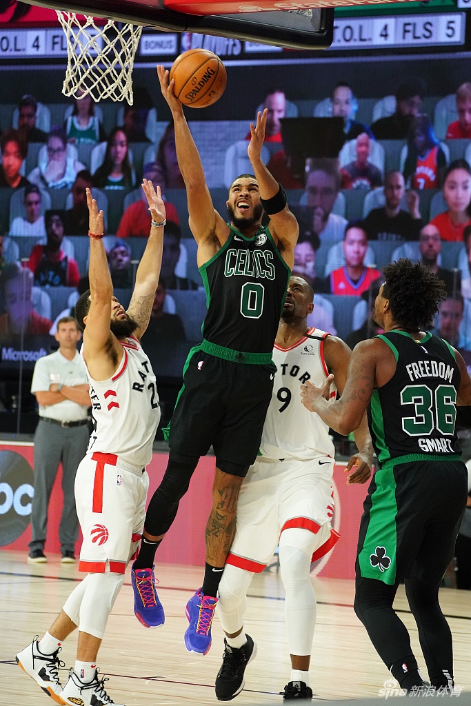 [NBA季后赛]凯尔特人102-99猛龙 总分2-0