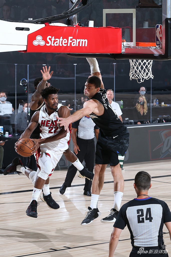 [NBA季后赛]热火116-114雄鹿 巴特勒罚球绝杀