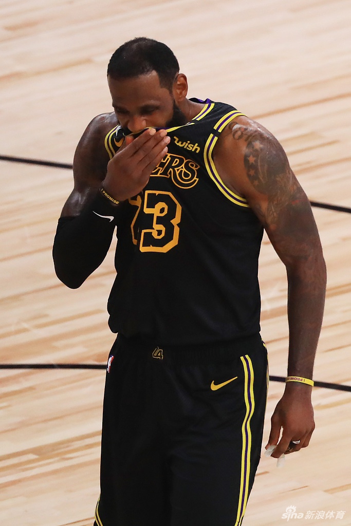 [NBA总决赛5]热火111-108湖人 总分2-3