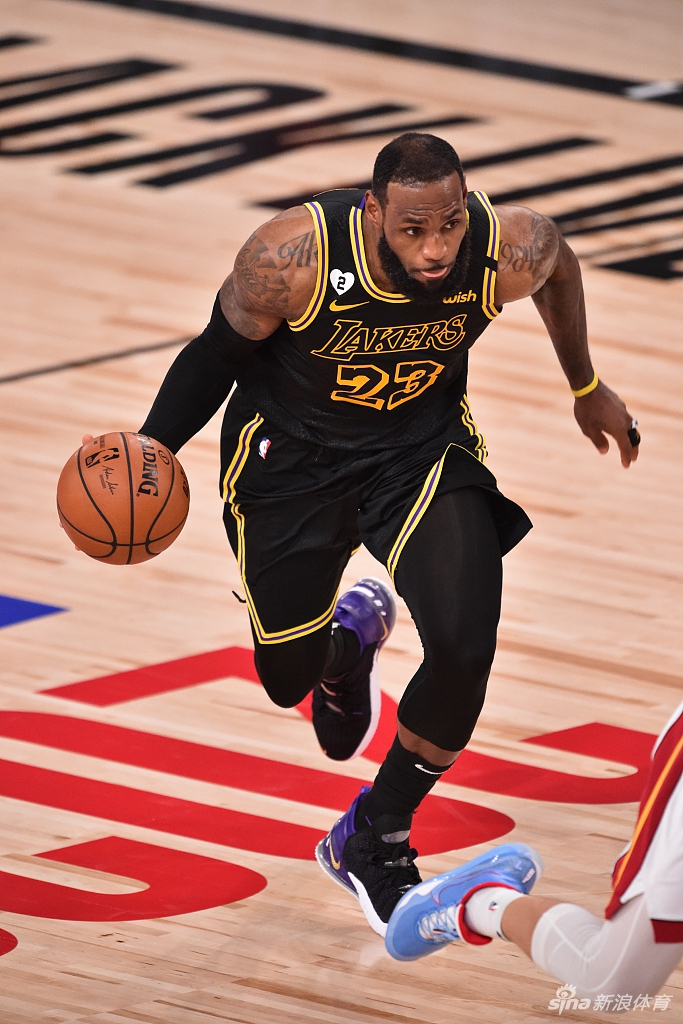 [NBA总决赛5]热火111-108湖人 总分2-3