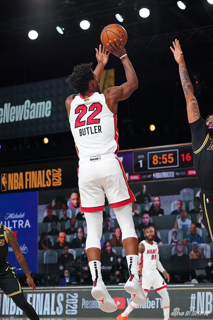 [NBA总决赛5]热火111-108湖人 总分2-3