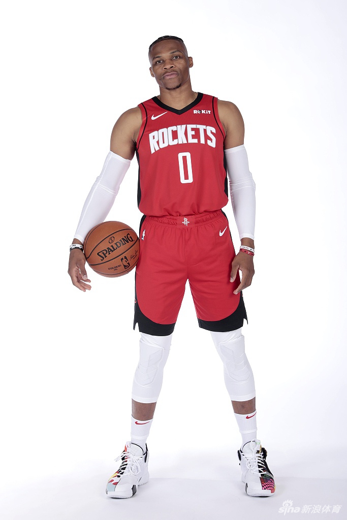 威少向火箭提出交易请求 期望加盟雄鹿或湖人等队