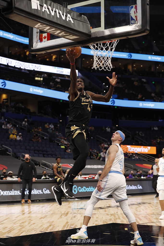 [NBA常规赛]湖人110-101猛龙