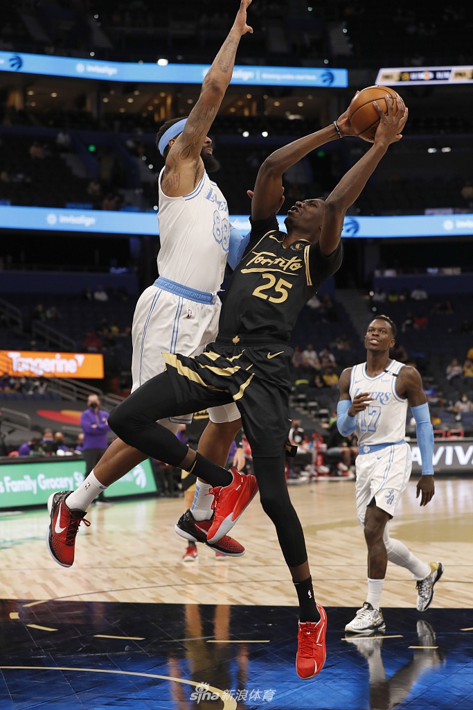 [NBA常规赛]湖人110-101猛龙
