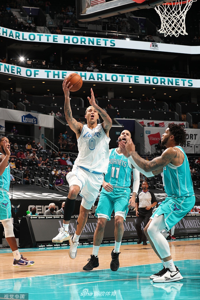 [NBA常规赛]湖人101-93黄蜂