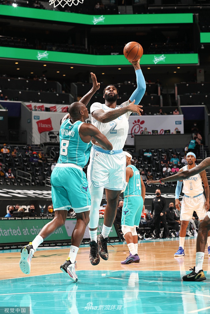 [NBA常规赛]湖人101-93黄蜂