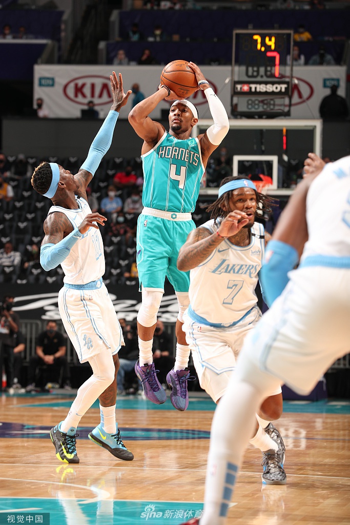 [NBA常规赛]湖人101-93黄蜂