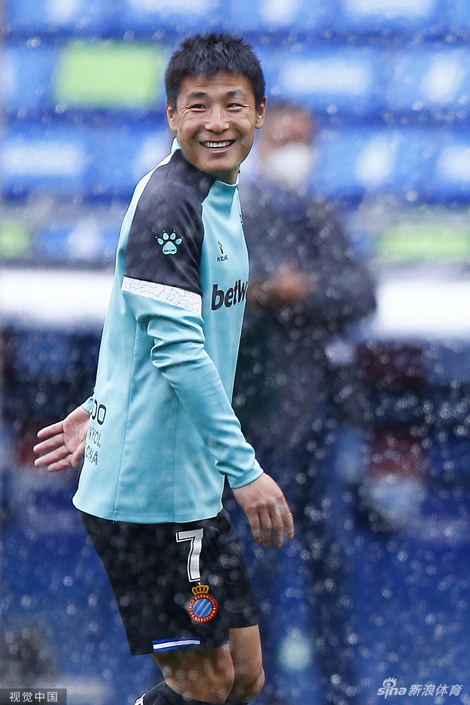 [西乙]西班牙人4-0大胜 武磊未能出场