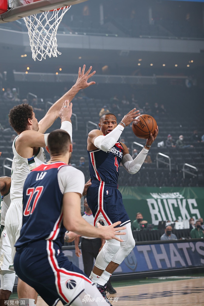 [NBA]奇才134-135雄鹿 字母哥23分力压威少三双