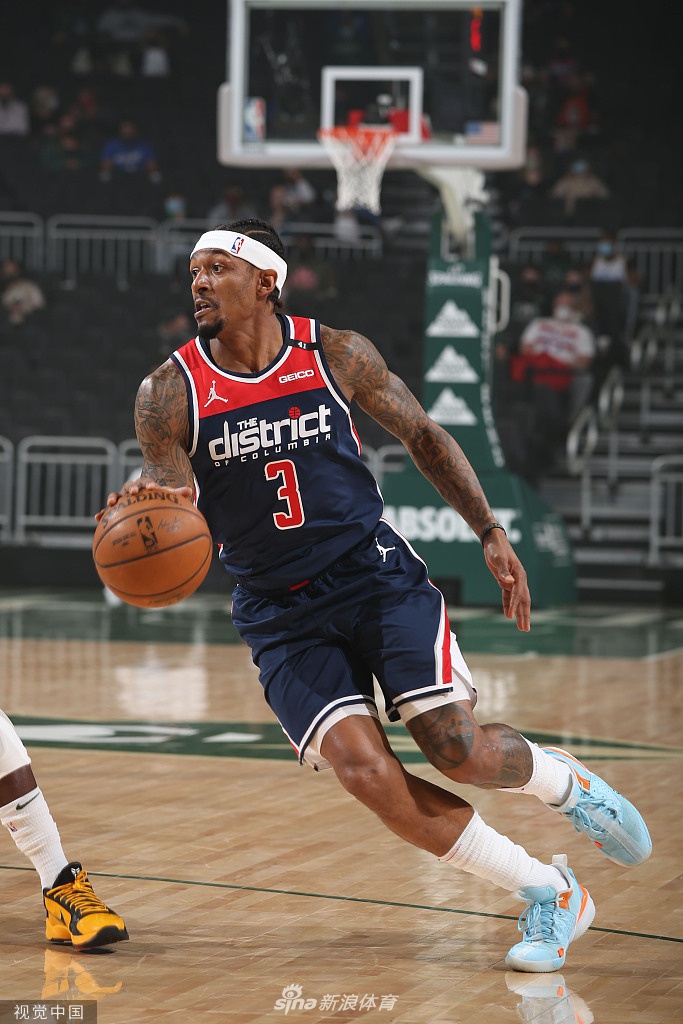 [NBA]奇才134-135雄鹿 字母哥23分力压威少三双