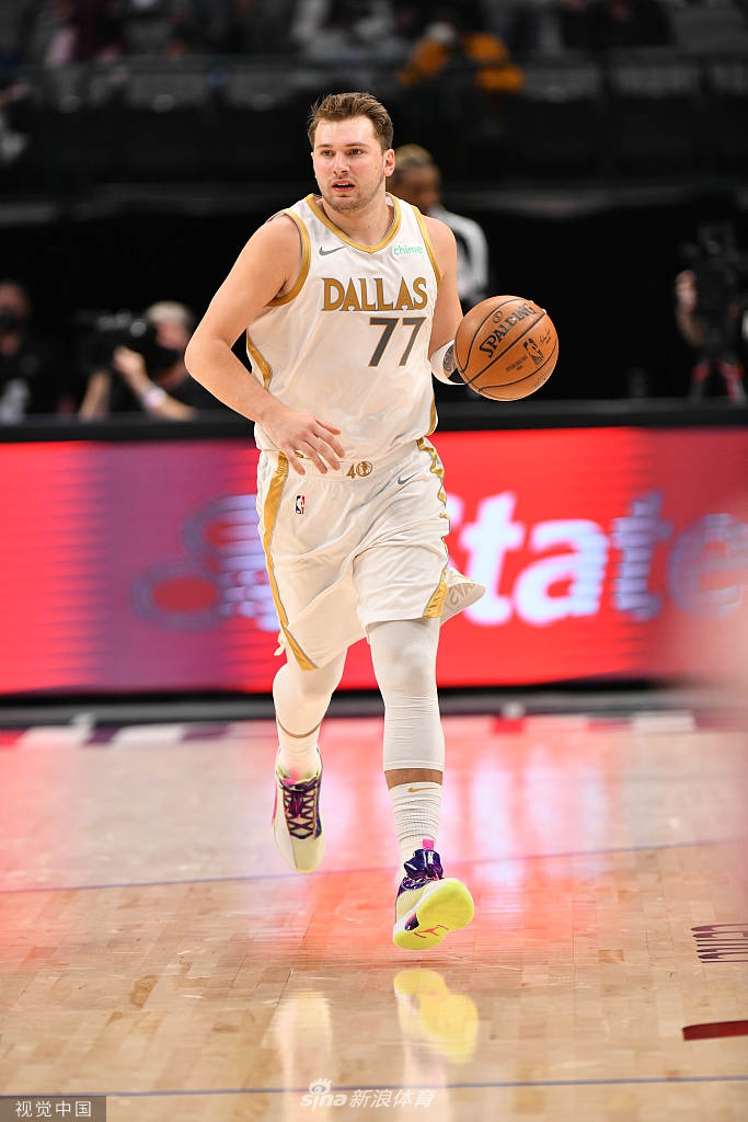 [NBA]篮网109-113独行侠 欧文杜兰特空砍65分