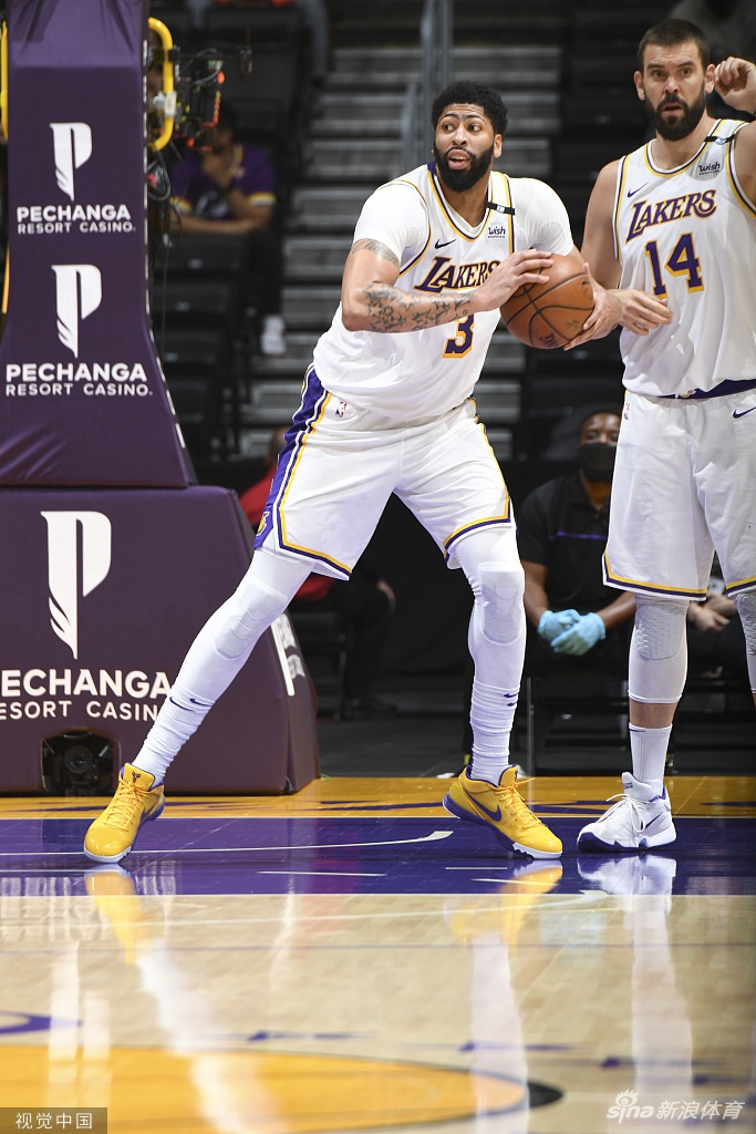 [NBA]太阳110-123湖人 浓眉砍42分12篮板