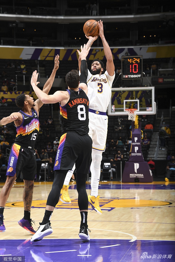 [NBA]太阳110-123湖人 浓眉砍42分12篮板