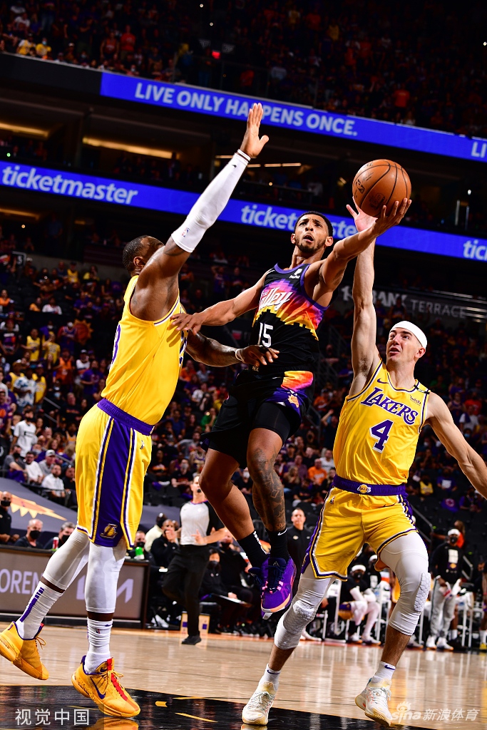 [NBA季后赛]湖人109-102太阳 总分扳成1-1