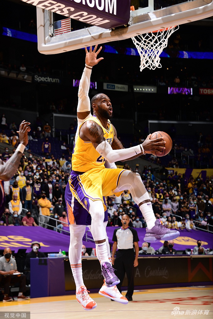 [NBA季后赛]太阳95-109湖人 浓眉豪取34分11篮板