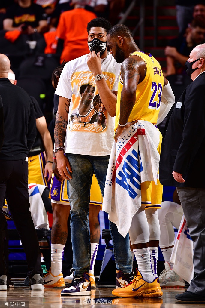 [NBA季后赛]湖人85-115太阳 总分2-3落后