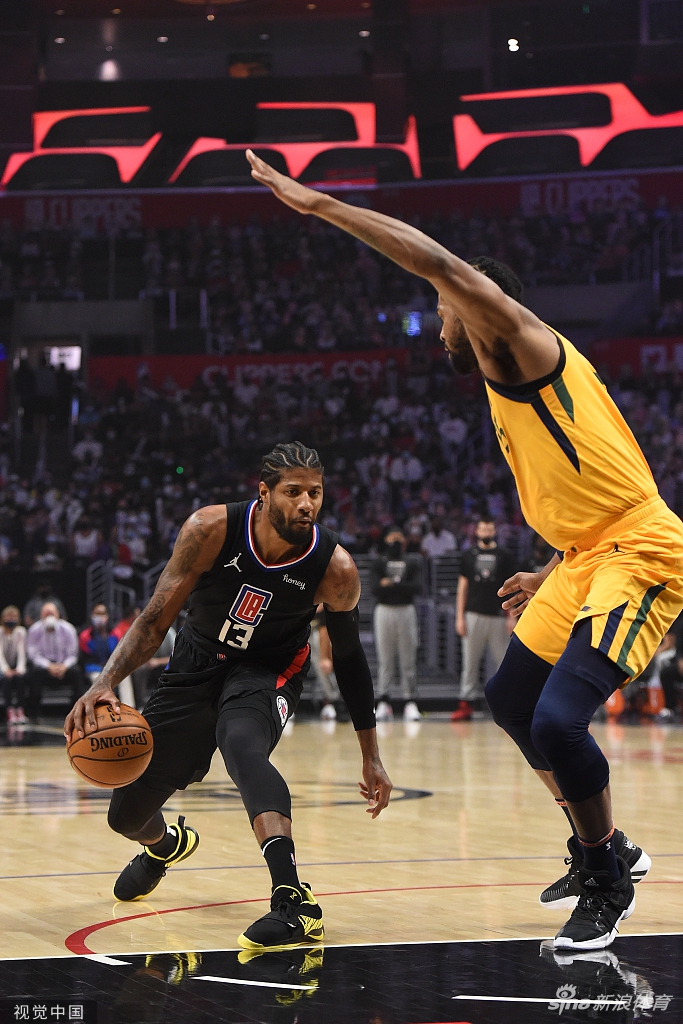 [NBA季后赛]爵士104-118快船 泡椒31分总分2-2