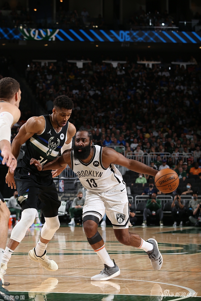 [NBA季后赛]篮网89-104雄鹿 字母哥30+17总分扳成3-3