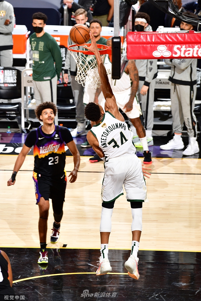 [NBA总决赛G2]雄鹿108-118太阳 布克31分总分2-0