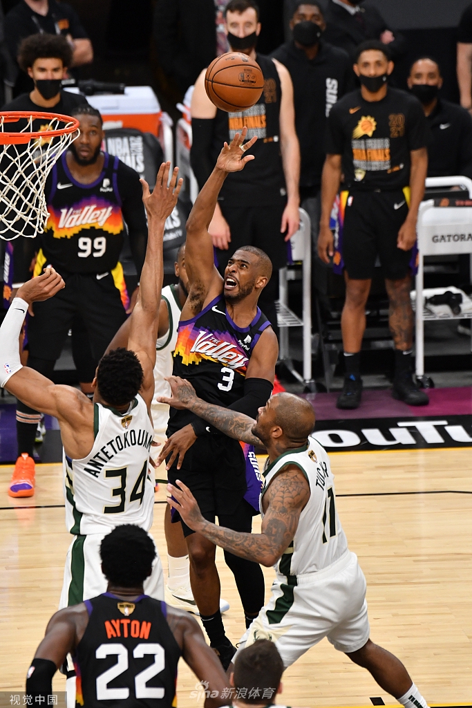 [NBA总决赛G2]雄鹿108-118太阳 布克31分总分2-0