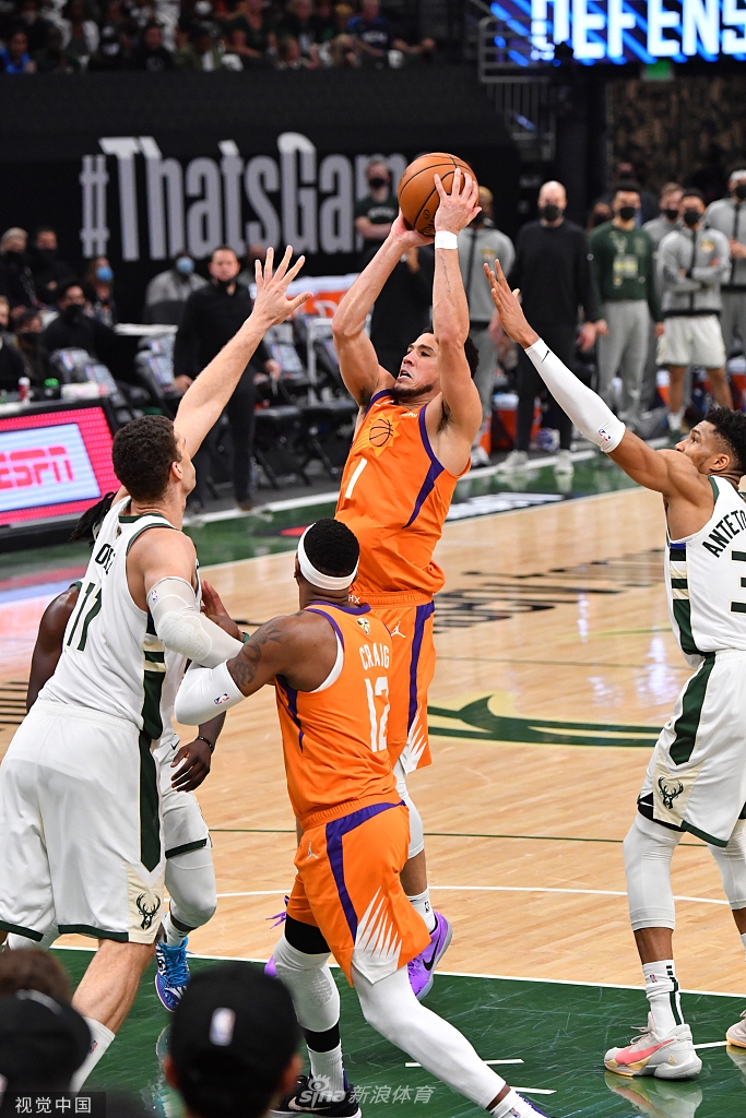 [NBA总决赛]太阳103-109雄鹿 字母哥26+14总分扳成2-2