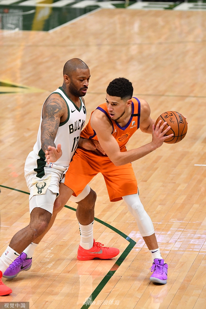 [NBA总决赛]太阳103-109雄鹿 字母哥26+14总分扳成2-2